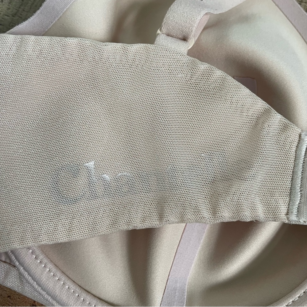 Chantelle Prime Plunge Double Knit Spacer Bra 12B6 NUDE BLUSH Size 32DD - Picture 7 of 8